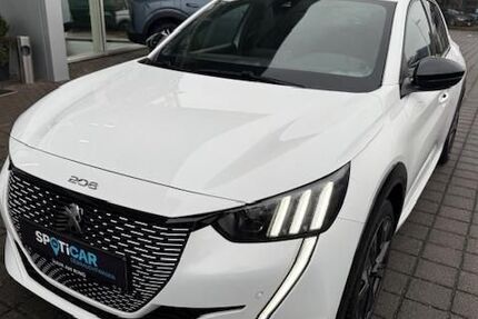 Peugeot 208 3.896 km 23.950 &euro; Giessen 35394