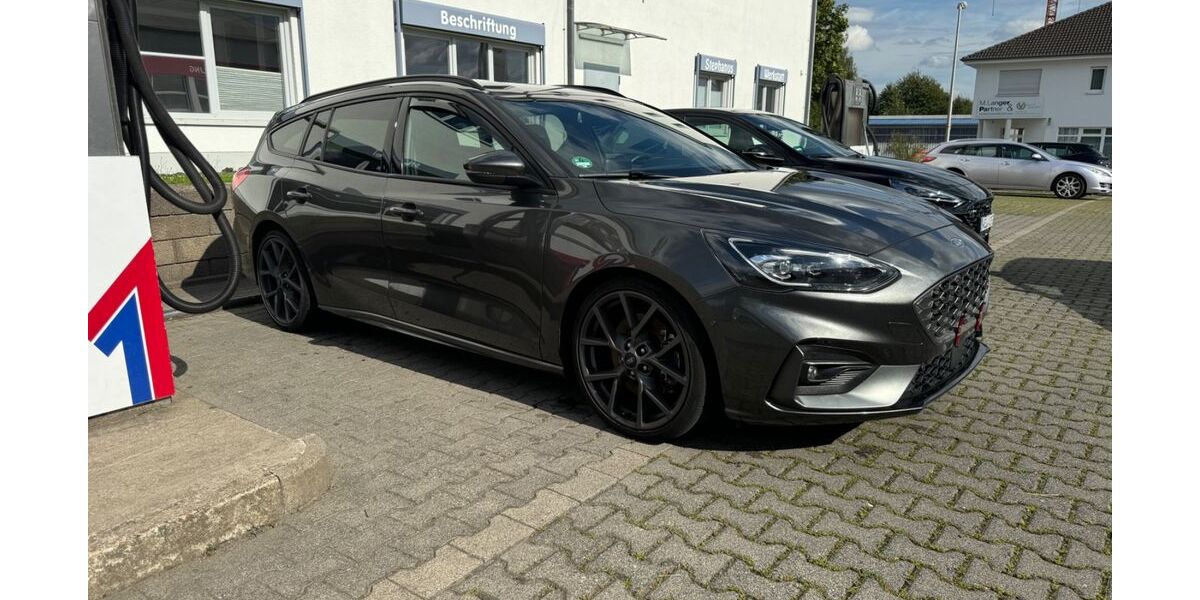 Ford Focus 117.000 km 16.800 &euro; Weilmünster 35789