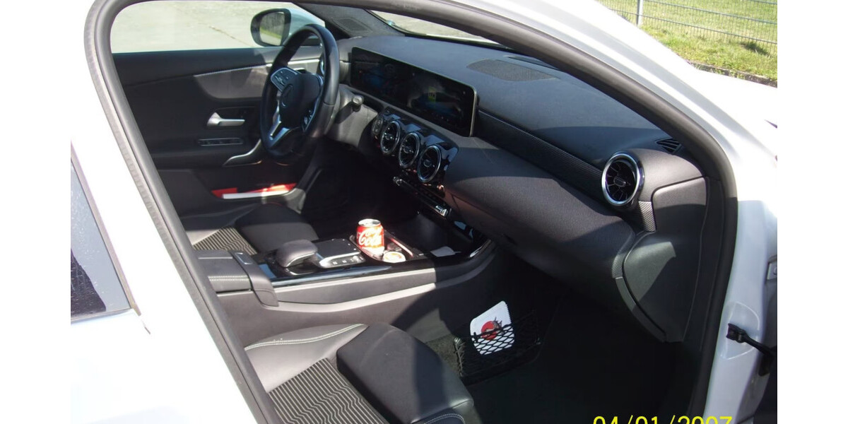 Mercedes-Benz A 200 30.000 km 23.000 &euro; Wetzlar 35578