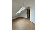 Dachgeschoßwohnung Gießen Allendorf - 4 Zimmer, 110 m&sup2;, 950&euro; | Angebot:26614053