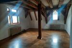 Dachgeschoßwohnung Hungen - 5 Zimmer, 140 m&sup2;, 160.000&euro; | Angebot:26866328