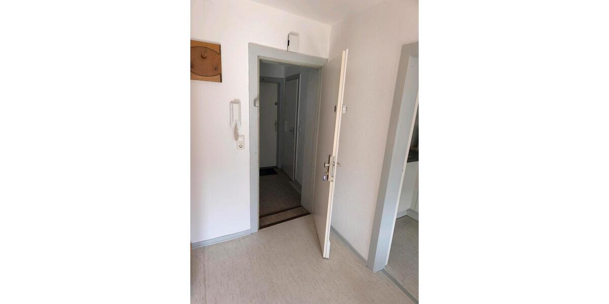 Etagenwohnung Gießen Wieseck - 1 Zimmer, 22 m&sup2;, 580&euro; | Angebot:25987632