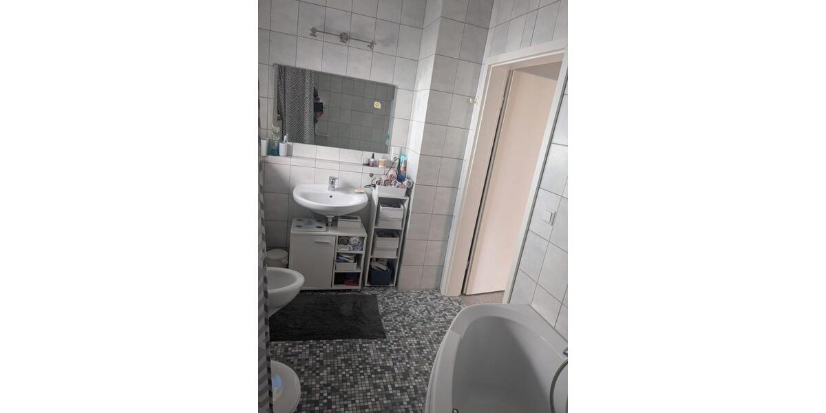 Hochparterre Gießen Allendorf - 3 Zimmer, 73 m&sup2;, 875&euro; | Angebot:26614057
