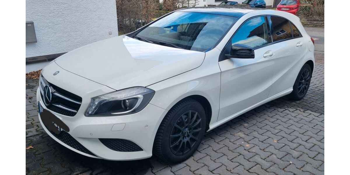 Mercedes-Benz A 180 104.000 km 12.100 &euro; Biebertal 35444