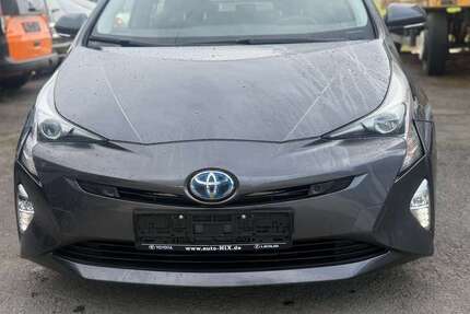 Toyota Prius 106.000 km 14.990 &euro; Pohlheim 35415