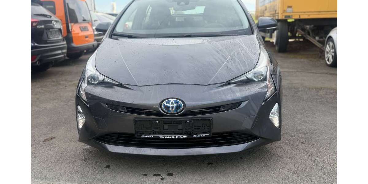 Toyota Prius 106.000 km 14.990 &euro; Pohlheim 35415