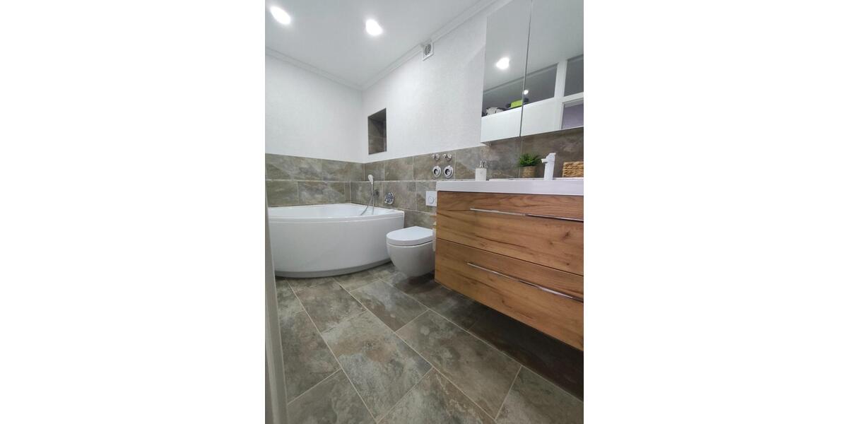 Etagenwohnung Buseck - 2.5 Zimmer, 82 m&sup2;, 225.000&euro; | Angebot:25804672