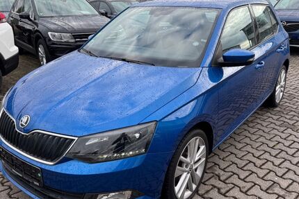 Skoda Fabia 93.000 km 8.490 &euro; Butzbach 35510