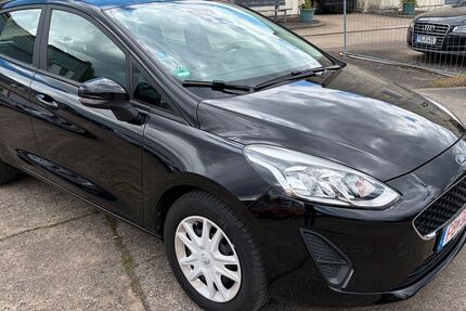 Ford Fiesta 74.000 km 7.999 &euro; Butzbach 35510
