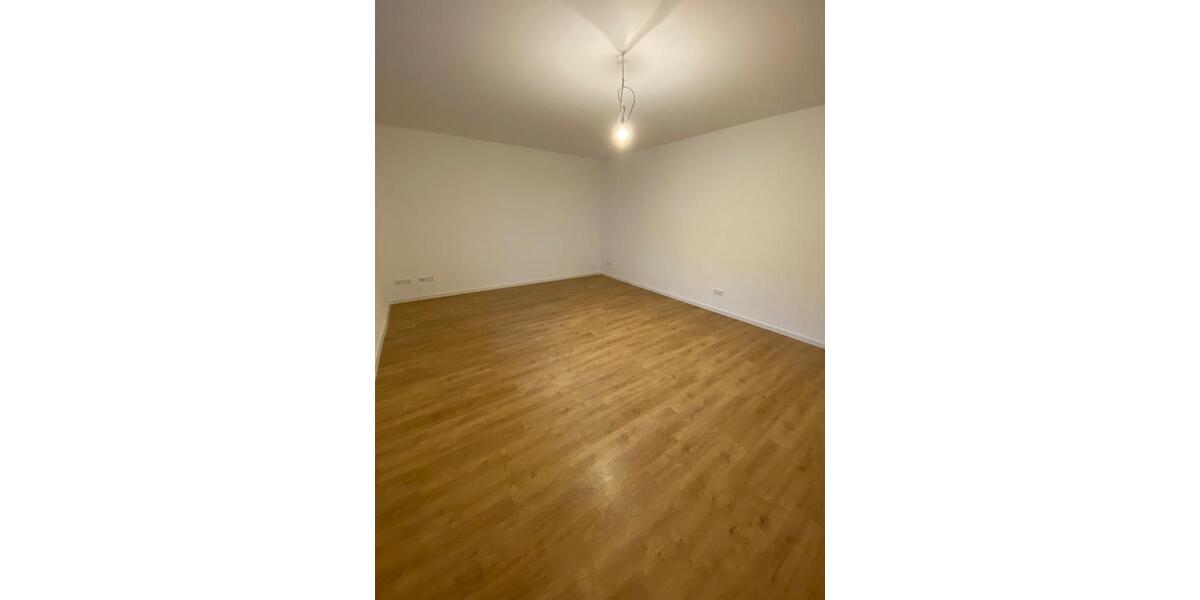 Erdgeschoßwohnung Laubach - 3 Zimmer, 100 m&sup2;, 800&euro; | Angebot:25171315