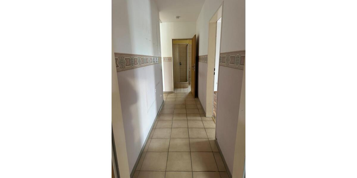 Etagenwohnung Hüttenberg - 4 Zimmer, 100 m&sup2;, 239.000&euro; | Angebot:25779181