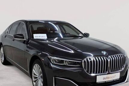 BMW 740 120.641 km 43.590 &euro; Fernwald-Steinbach 35463