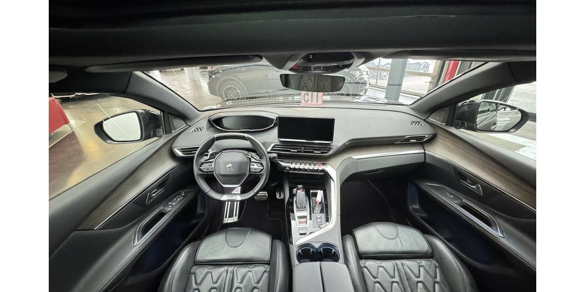 Peugeot 5008 GT 180 Blue HDi EAT8 1.Hand Nachtsicht 31.700 km 33.385 &euro; Lich 35423