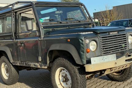 Land Rover Defender 489.187 km 25.500 &euro; Butzbach 35510