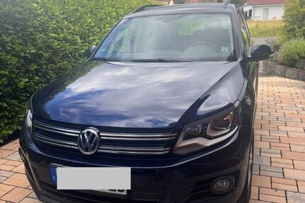 VW Tiguan 125.000 km 8.800 &euro; Staufenberg 35460