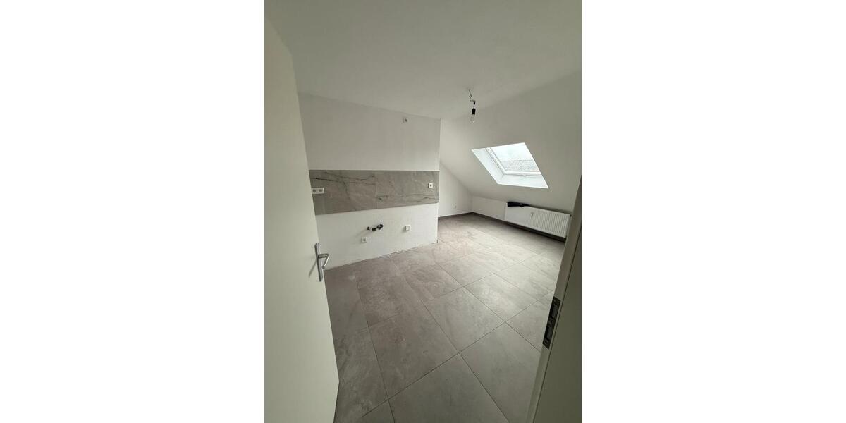 Dachgeschoßwohnung Hüttenberg - 2 Zimmer, 65 m&sup2;, 790&euro; | Angebot:25613905