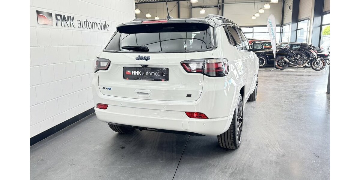 Jeep Compass S Plug-IN Hybrid 4WD 1.Hand Anhängerkplg 43.400 km 26.540 &euro; Lich 35423