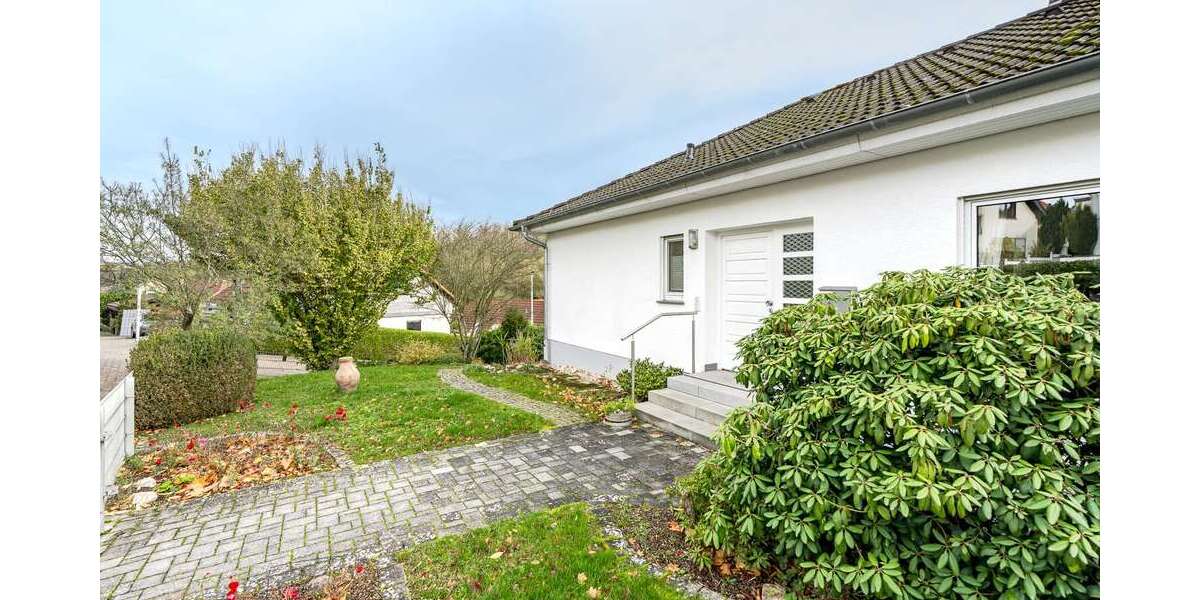 Einfamilienhaus Usingen - 7 Zimmer, 209 m&sup2;, 640.000&euro; | Angebot:25894809