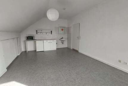Wohnung Gießen - 1 Zimmer, 23 m&sup2;, 190&euro; | Angebot:25904942