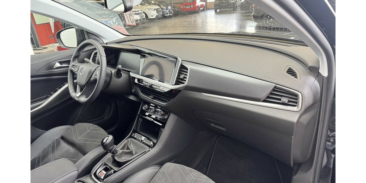 Opel Grandland Elegance 1.2 Turbo LED Winterpaket 9.700 km 19.970 &euro; Lich 35423