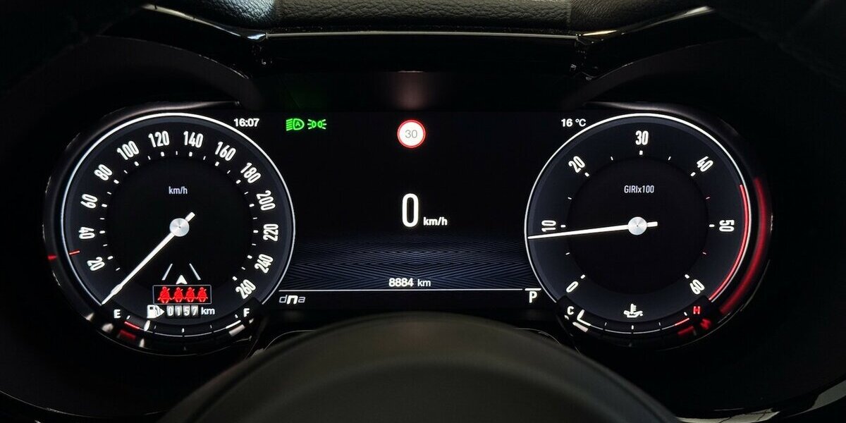 Alfa Romeo Tonale 1.6 VGT-D Sprint ACC Sitzheizung 8.880 km 23.285 &euro; Lich 35423