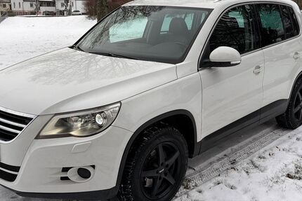 VW Tiguan 139.000 km 10.990 &euro; Nieder Gemünden 35329