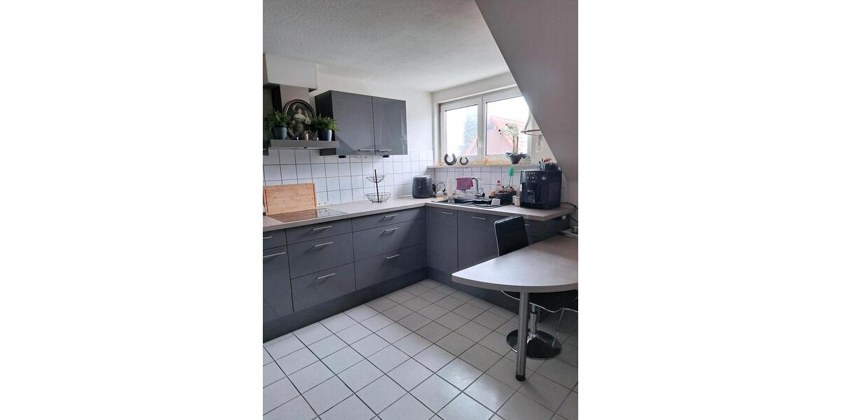 Dachgeschoßwohnung Wölfersheim - 2 Zimmer, 72 m&sup2;, 650&euro; | Angebot:25149409