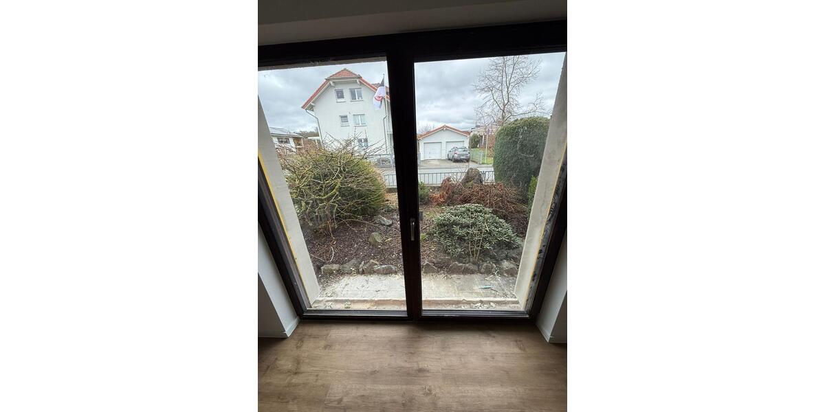 Etagenwohnung Ehringshausen - 2 Zimmer, 44 m&sup2;, 600&euro; | Angebot:25501535