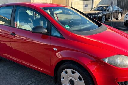 Seat Altea 164.000 km 2.498 &euro; Butzbach 35510