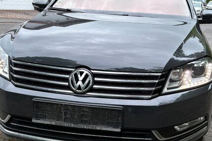 VW Passat 274.000 km 7.800 &euro; Gießen 35398