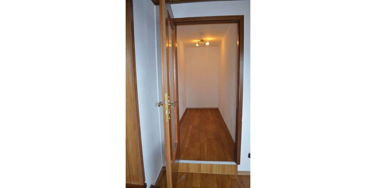 Etagenwohnung Grävenwiesbach Mönstadt - 2 Zimmer, 68 m&sup2;, 570&euro; | Angebot:25928500