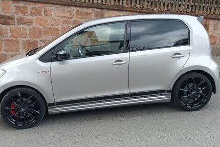 VW up! 24.000 km 15.999 &euro; Marburg 35039
