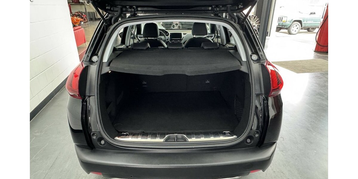 Peugeot 2008 1.2 GT-Line Automatik Sitzheizung Carplay 120.782 km 11.870 &euro; Lich 35423