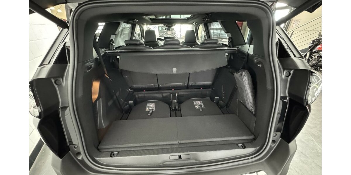 Peugeot 5008 GT 130 Black Edition EAT8 Panoramadach 17.300 km 26.620 &euro; Lich 35423