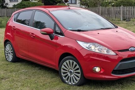 Ford Fiesta 178.400 km 3.350 &euro; Gladenbach 35075