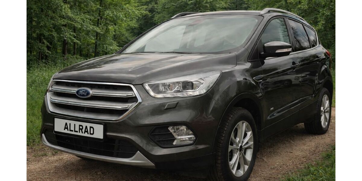 Ford Kuga 123.000 km 13.100 &euro; Reiskircgen 35447