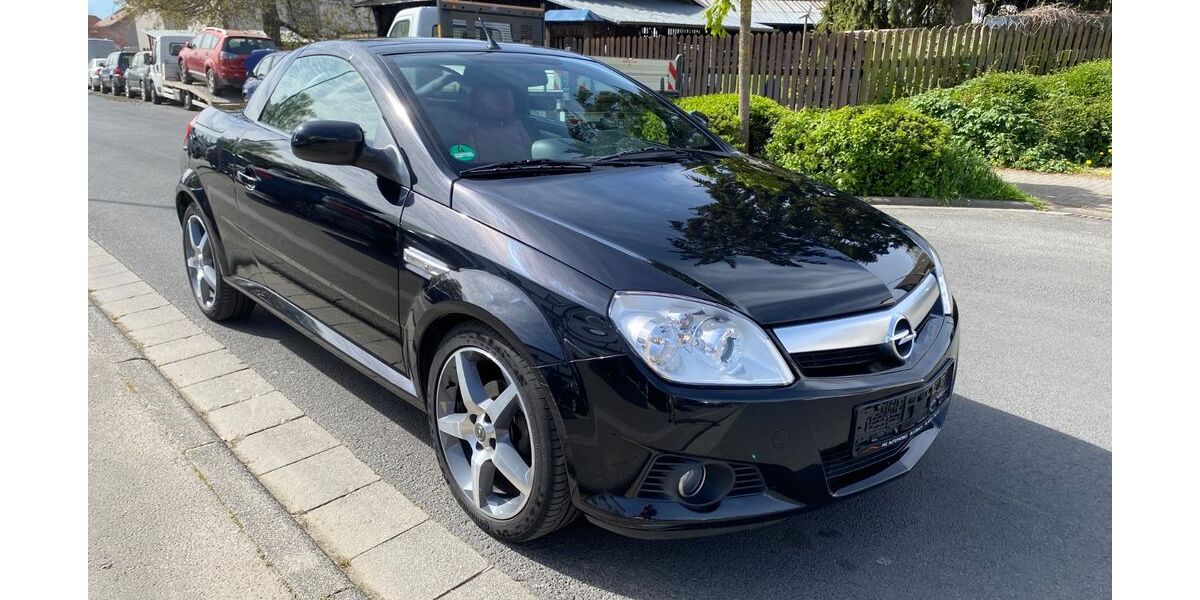 Opel Tigra 126.500 km 3.300 &euro; Butzbach 35510
