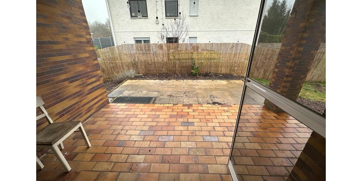 Bungalow Lohra - 4 Zimmer, 200 m&sup2;, 1.500&euro; | Angebot:25525289