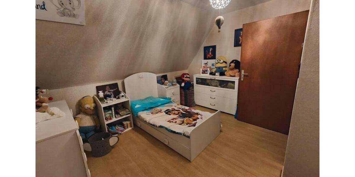 Einfamilienhaus Waldsolms - 5 Zimmer, 100 m&sup2;, 299.000&euro; | Angebot:26891205