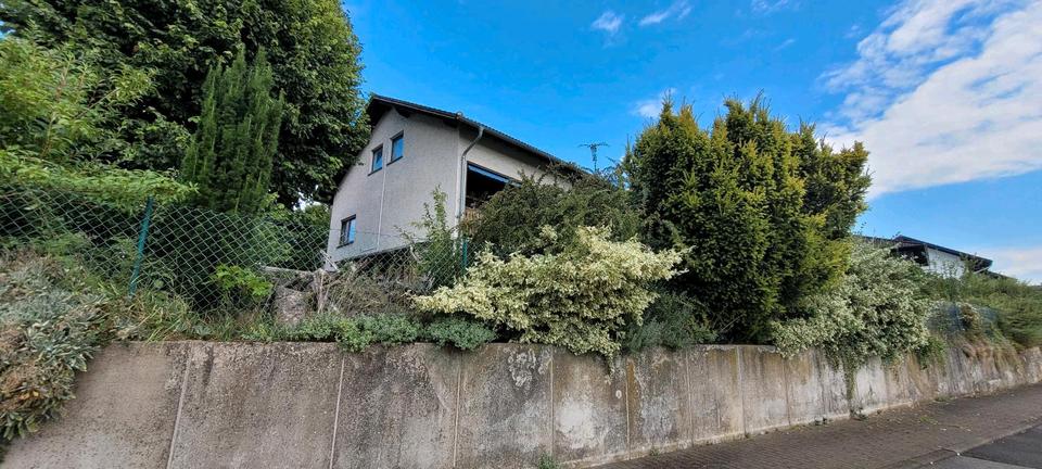 Mehrfamilienhaus, Wohnhaus Mücke - 17 Zimmer, 300 m&sup2;, 319.000&euro; | Angebot:23122317