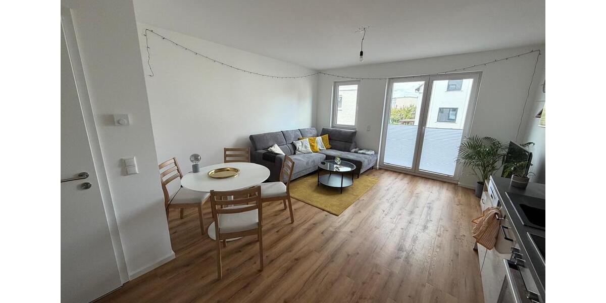 Etagenwohnung Gießen Wieseck - 2 Zimmer, 58 m&sup2;, 930&euro; | Angebot:26654344