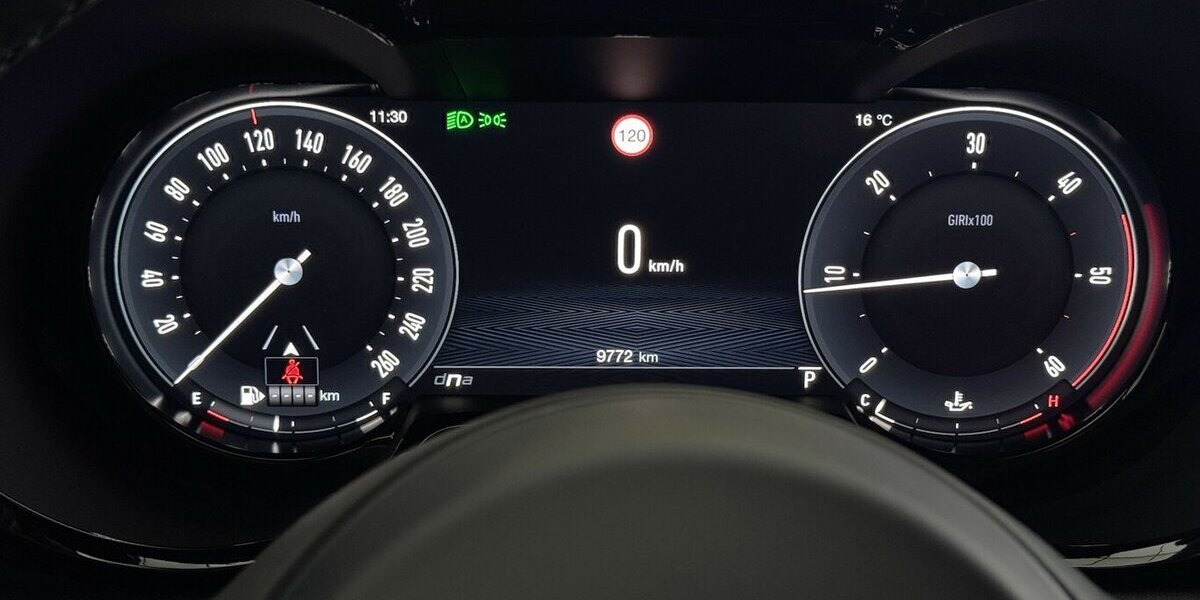 Alfa Romeo Tonale 1.6 VGT-D Sprint ACC Sitzheizung 9.800 km 23.285 &euro; Lich 35423