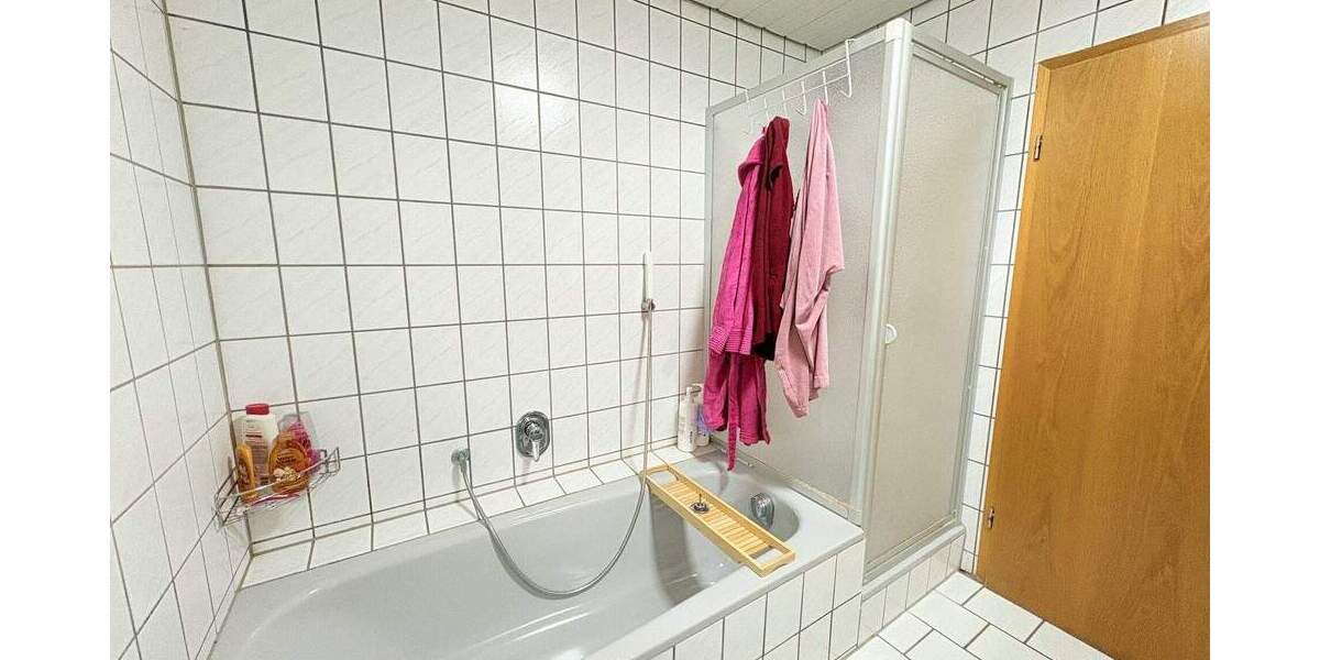 Einfamilienhaus Grünberg - 8 Zimmer, 162 m&sup2;, 499.900&euro; | Angebot:25689273