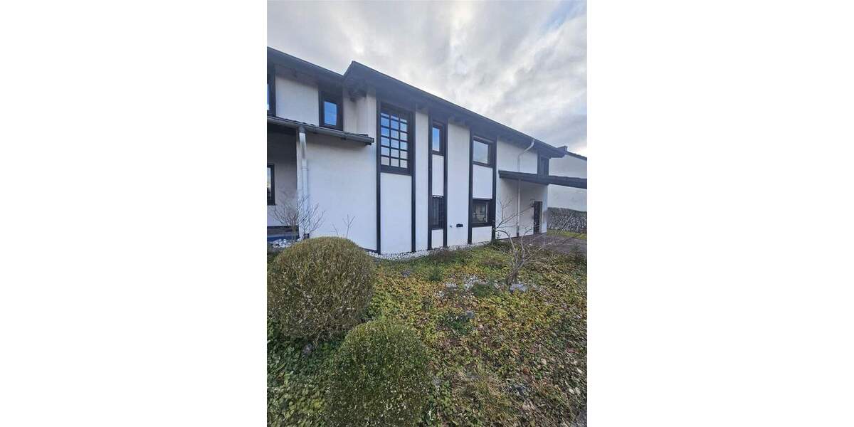 Mehrfamilienhaus, Wohnhaus Marburg Wehrda - 7 Zimmer, 237 m&sup2;, 599.000&euro; | Angebot:25798541