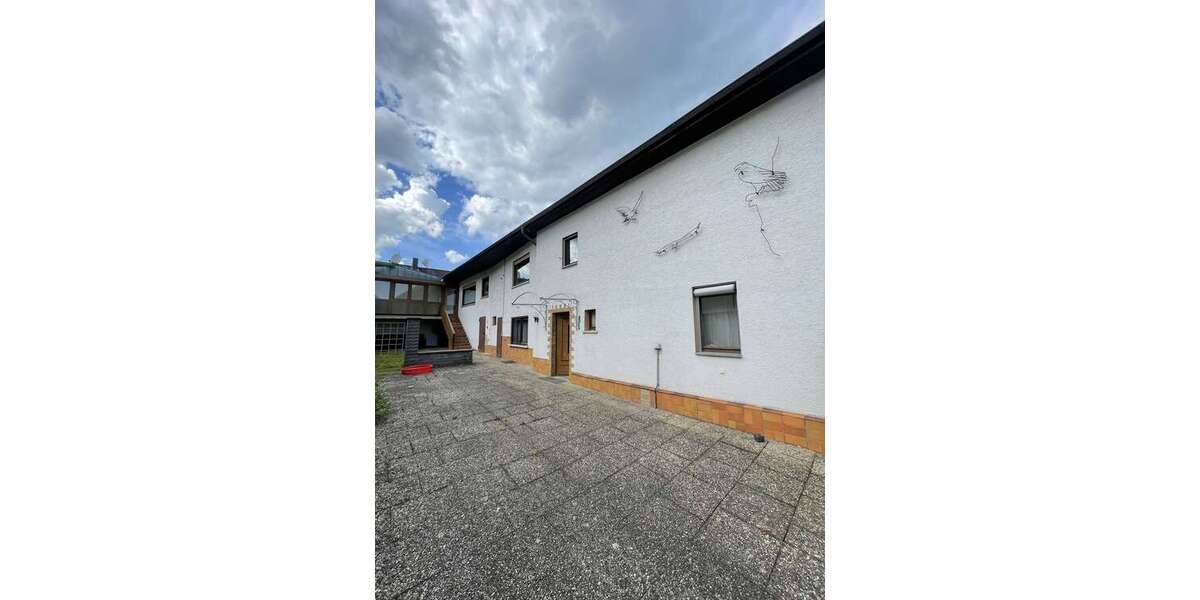 Einfamilienhaus Nieder-Weisel Butzbach Weisel Butzbach - 5 Zimmer, 142 m&sup2;, 250.000&euro; | Angebot:23732137