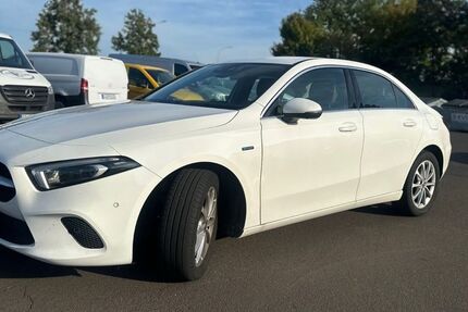 Mercedes-Benz A 250 91.000 km 21.500 &euro; Staufenberg 35460