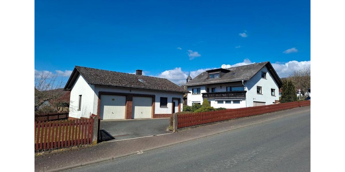 Mehrfamilienhaus, Wohnhaus Lohra - 11 Zimmer, 320 m&sup2;, 365.000&euro; | Angebot:26046311