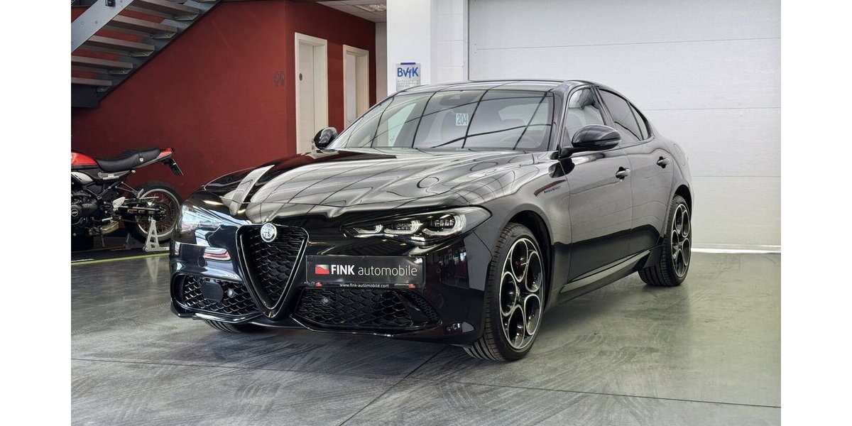 Alfa Romeo Giulia Competizione Q4 Turbo CarPlay Kamera 9.970 km 41.220 &euro; Lich 35423