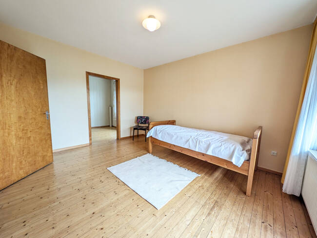 Einfamilienhaus Gießen / Allendorf Allendorf - 9 Zimmer, 196 m&sup2;, 439.000&euro; | Angebot:26582916