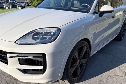 Porsche Cayenne 12.900 km 137.900 &euro; Gießen 35394